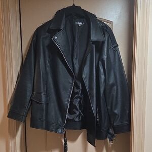 Missguided + Black Faux Leather Jacket